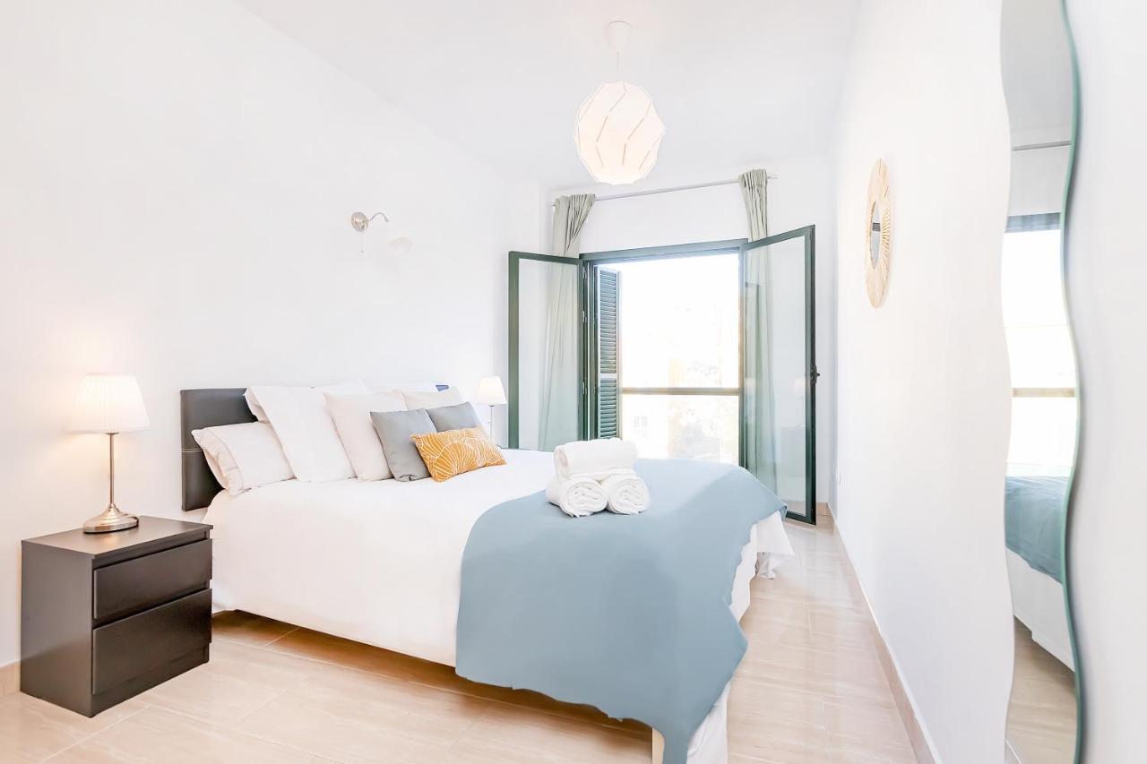 Ollerias Historic Center Apartment Малага Екстериор снимка